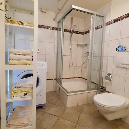 Apartment Landjägerhaus Am Südstrand - 4 + 5