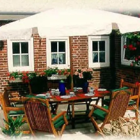 Landjägerhaus Am Südstrand - 4 + 5 Wyk auf Föhr